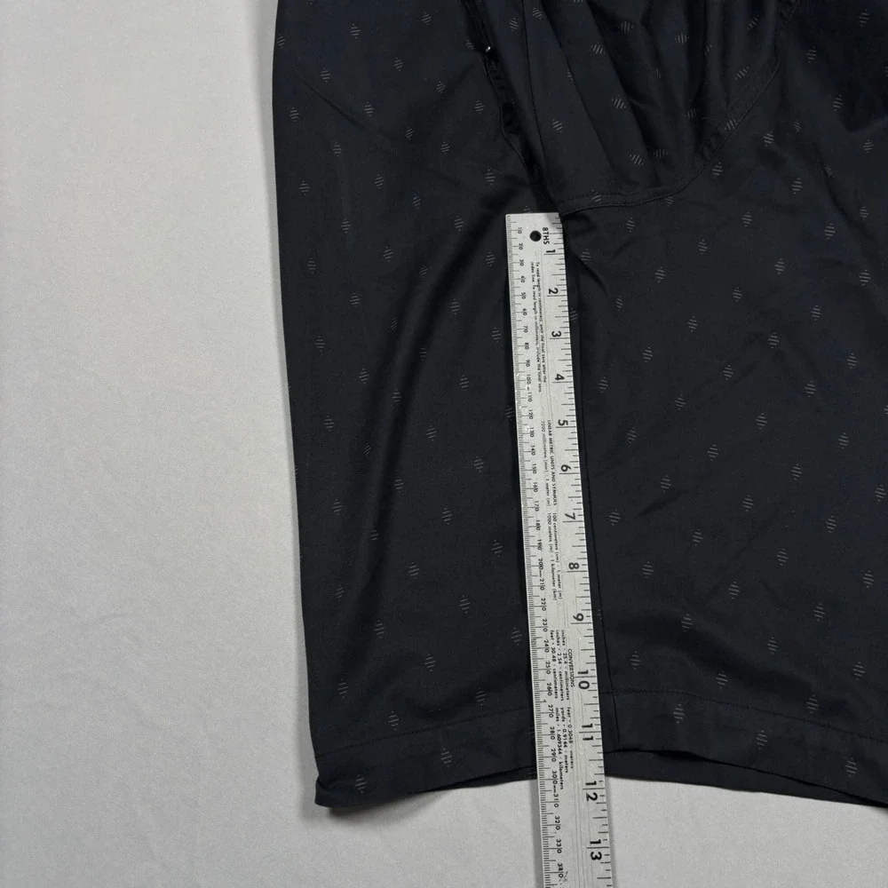 Travis Mathew Shorts Mens 40 Black‎ Geometric Diamond Pattern Golf Performance